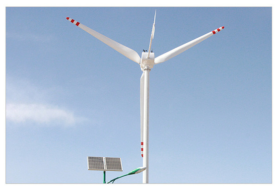 निकला हुआ किनारा कनेक्शन क्षैतिज पवन टरबाइन 10KW 220V क्षैतिज पवन चक्की